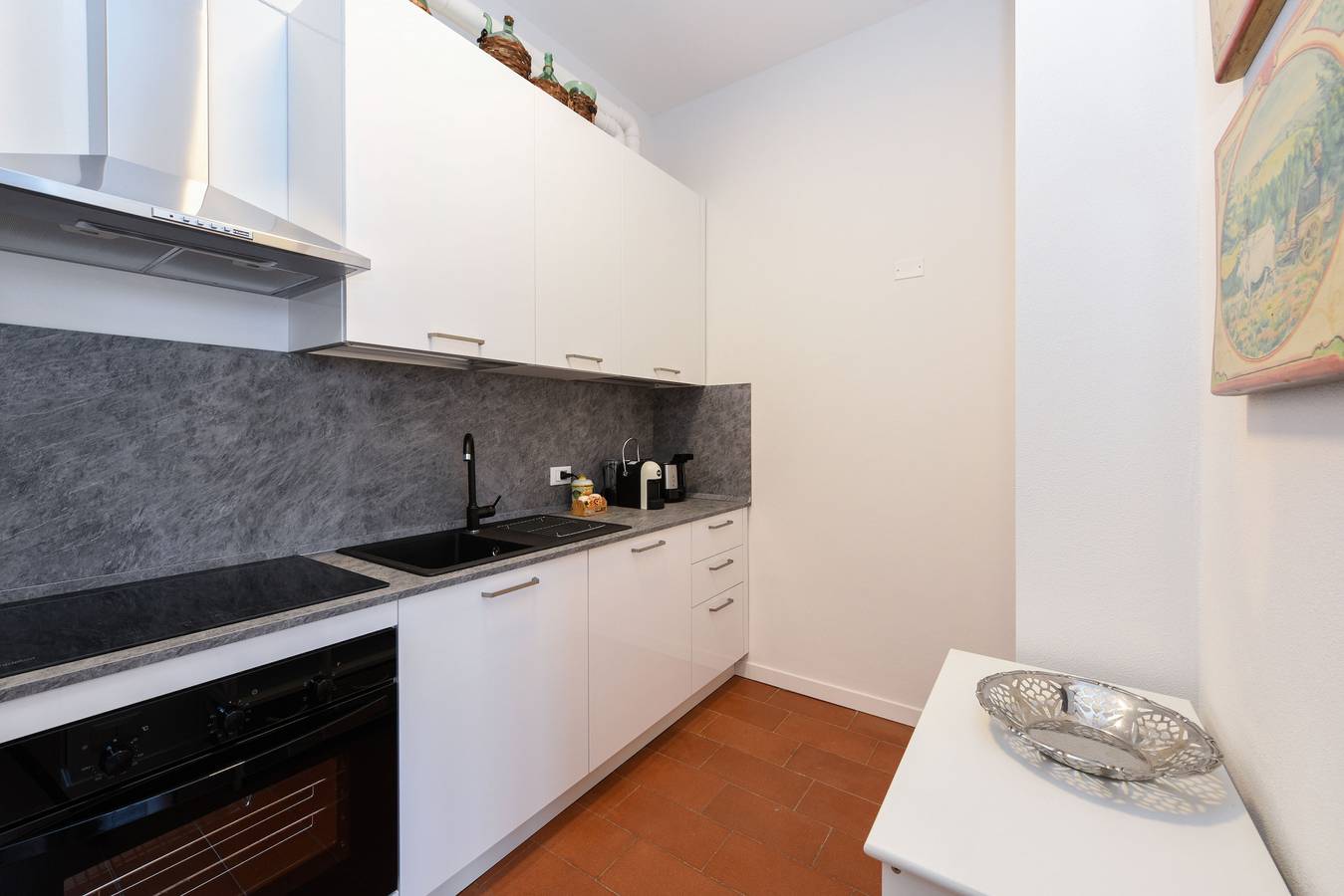 Apartamento entero, Isi a Salò By Bookinggardalake in Saló, Montañas Garda
