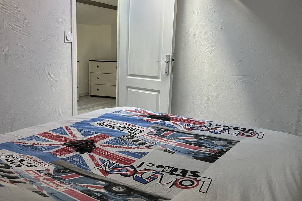 Charming pavilion 5-6 people 200m from the beach in Cap d'Agde, Agde