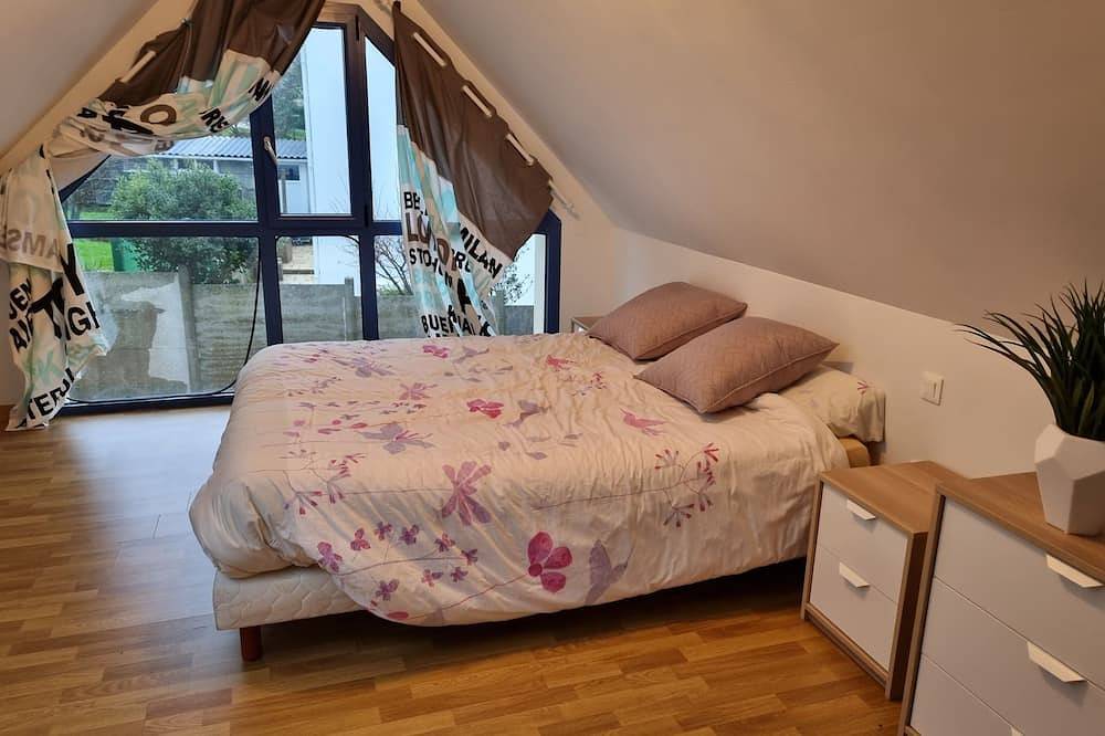 Ganze Wohnung, Duplex, overlooking Camaret Bay in Camaret-sur-Mer, Châteaulin und Umgebung