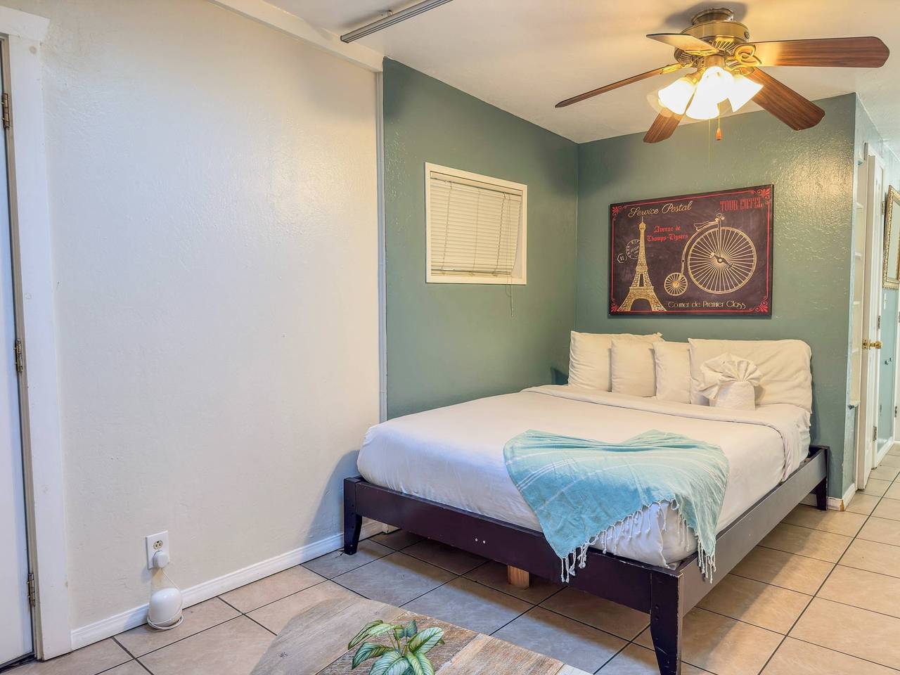 Great Views Studio apartment near Little Italy in San Diego, San Diego County