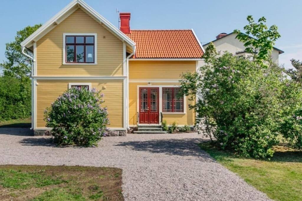 Ganze Wohnung, One-Bedroom Apartment in Hjo, Vättern