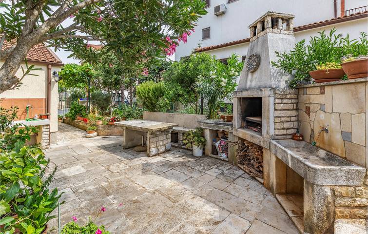 Gîte pour 4 personnes, avec Terrasse à Rovinj - 4