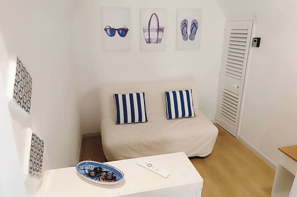 Your beach house in Sicily, Casa Sciàpò in Terrasini, Provincia de Palermo