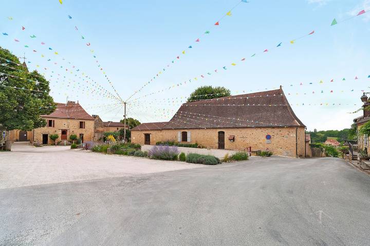 Gîte pour 2 personnes, avec jardin dans Périgord Noir