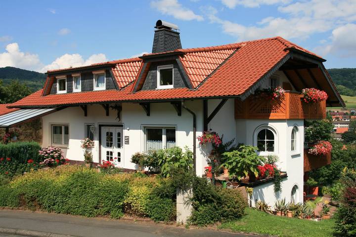 Pension für 2 Personen, mit Balkon und Terrasse sowie Ausblick in Hilders