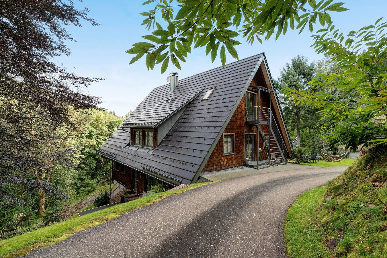 Ganze Wohnung, Ferienwohnung 'Im Holzhau' mit Bergblick, gemeinsamer Terrasse und Wlan in Bad Peterstal-Griesbach, Mittlerer Schwarzwald