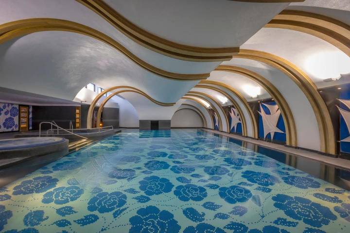 Hotel für 6 Personen, mit Whirlpool und Pool sowie Sauna in Munster