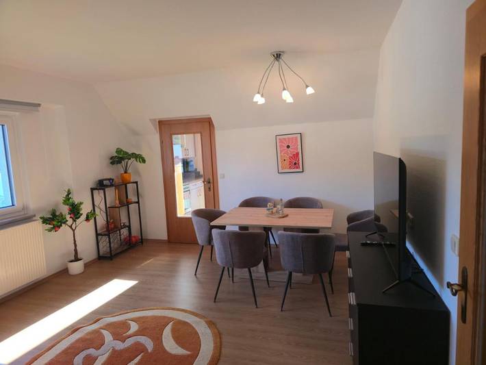 Ferienwohnung für 6 Personen, mit Garten und Ausblick