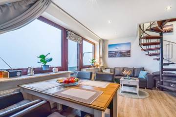 Ferienwohnung für 2 Personen, mit Balkon und Seeblick in Nordstrand
