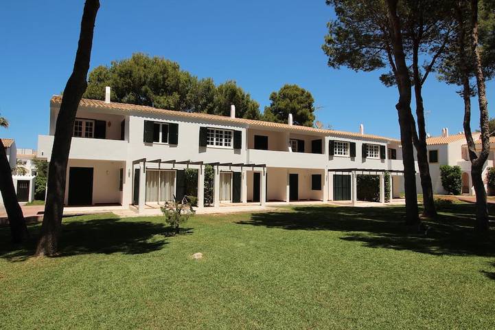 Appartement de vacances pour 4 personnes, avec balcon ainsi que piscine et jardin - 1