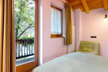 Stanza per 3 Persone in Cavizzana, Dolomiti di Brenta, Foto 1