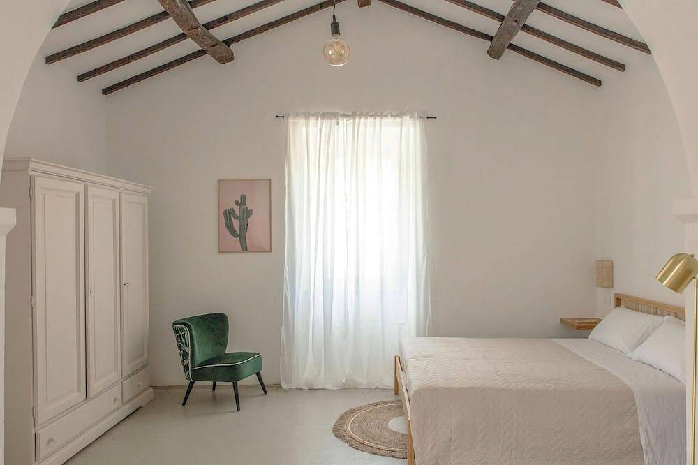 Gezellig huis met 2 slaapkamers in. in Luogosanto, Gallura