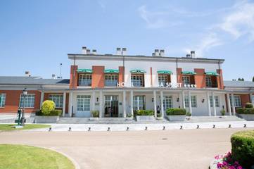Hôtel pour 2 personnes, avec piscine et jardin, animaux acceptés à Valladolid