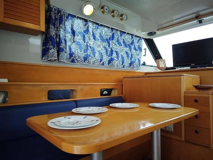 Bateau pour 2 personnes, avec vue et terrasse à Monaco - 2