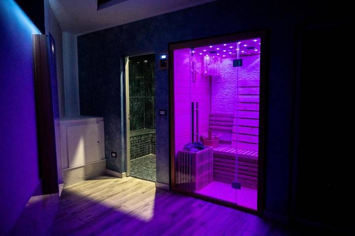 Appartamento per 4 persone, con Idromassaggio e Terrazza nonché Giardino e Piscina a Porto Badino