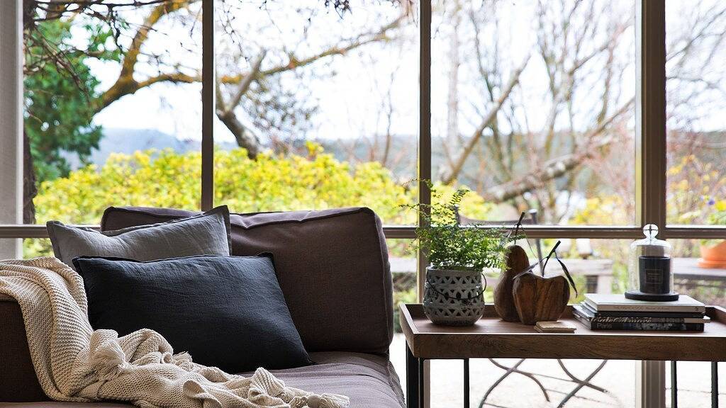 The Acorn is a romantic getaway in Daylesford, Hepburn Shire