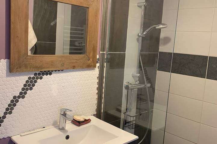 Location de vacances pour 2 personnes, avec Jardin à Taillet - 2