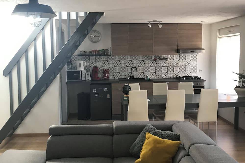 Entire apartment, Rent 3-room apartment in a prime location, 5 minutes walk from downtown in Colmar, Colmar region