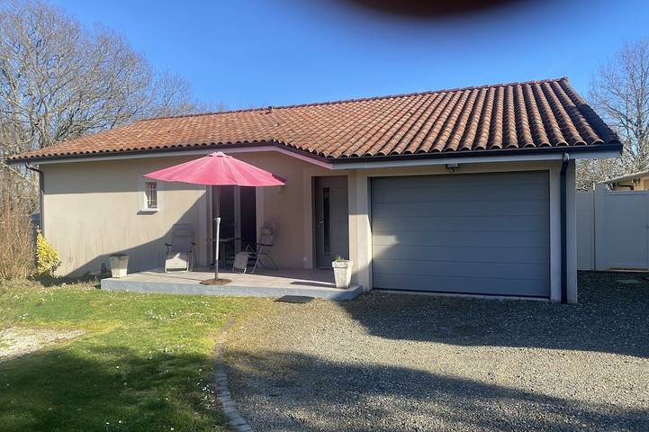 Maison de vacances pour 4 personnes, avec Terrasse et Jardin