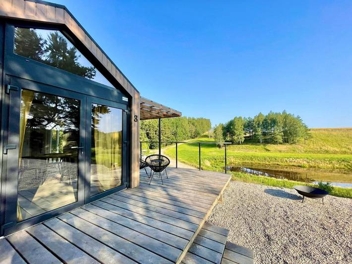 Dom dla 4 osób, z widok na jezioro i widok oraz ogród, zwierzęta dozwolone w Stężyca