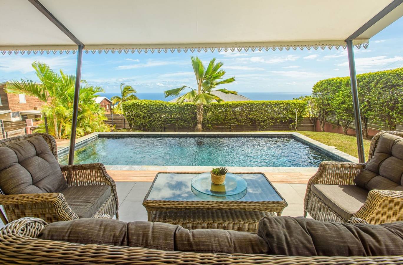 Villa « Pay d'Or » : logement 4 étoiles, vue mer, climatisation, piscine et confort à Saint-Leu in Saint-Leu, Île de la Réunion