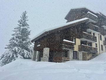 Gîte pour 5 personnes, avec vue et terrasse dans Station De Montalbert