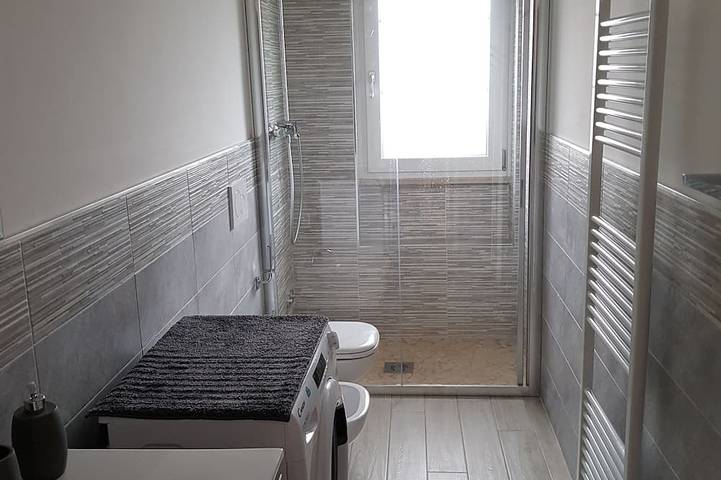 Zwei-Zimmer-Wohnung in einer Residenz am Meer, 30 Meter vom Strand entfernt in Silvi Marina, Silvi