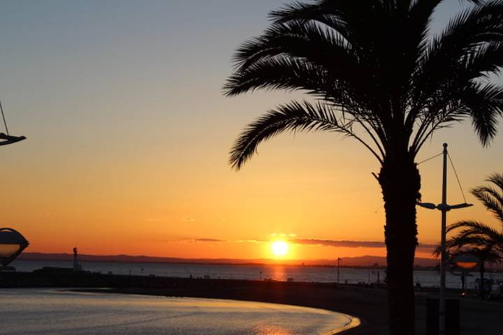 Gîte pour 6 personnes, avec terrasse, adapté aux familles dans Plage Rive Gauche - 4