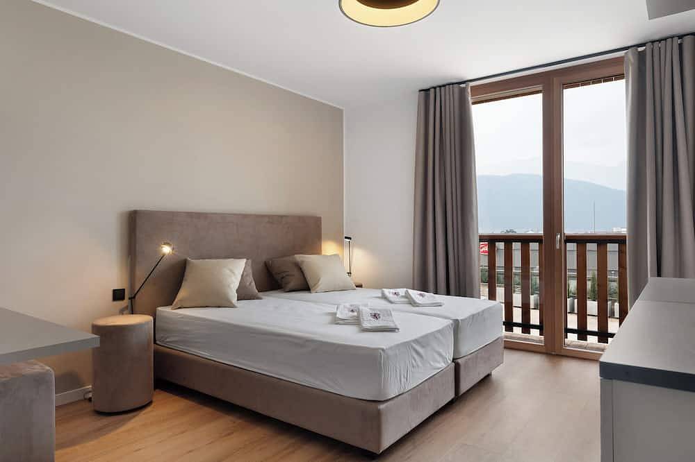 Ganze Wohnung, Ferienwohnung 'Maso Renner 4' mit Bergblick, Wi-Fi und Klimaanlage in Leifers, Südtirol