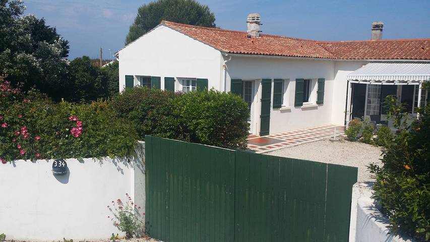 Villa pour 12 personnes, avec terrasse et jardin, animaux acceptés