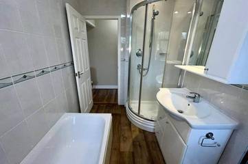 B&b for 22 People in Swaffham, Norfolk, Photo 4
