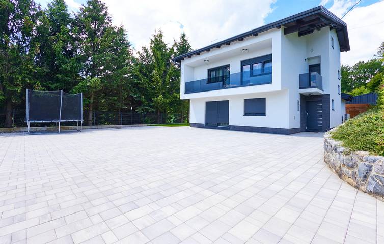 Smještaj za odmor za 8 osoba u Karlovac