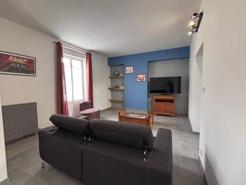 Location de vacances pour 10 personnes, avec jardin et terrasse, animaux acceptés à La Flèche