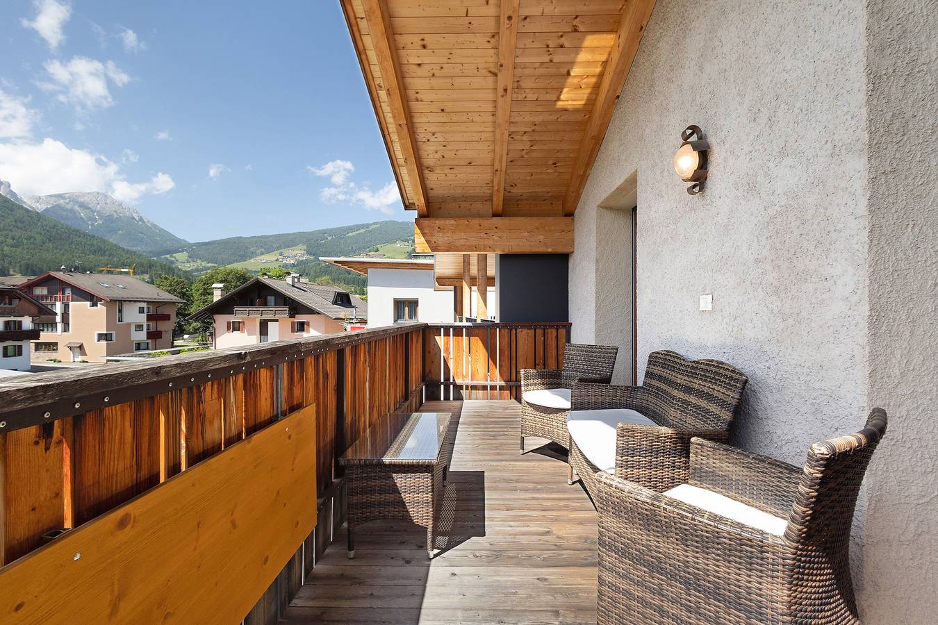 Appartamento intero, Appartamento 'Kriendl Nr 4' con vista sulle montagne, terrazza privata e Wi-Fi in Valdaora di Mezzo, Valdaora