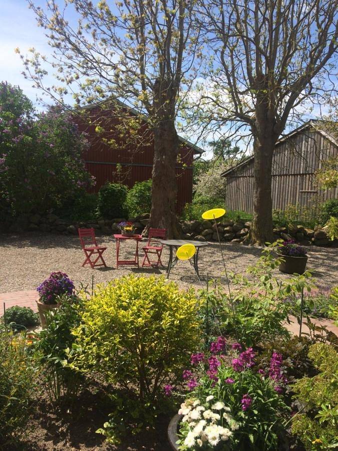 Ferienhaus für 2 Personen, mit Terrasse und Garten sowie Sauna und Ausblick in Strukkamp - 2