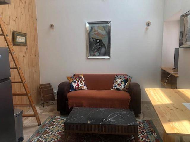 Location de vacances pour 2 personnes, avec jardin et terrasse, animaux acceptés à Bois-Jérôme-Saint-Ouen - 2