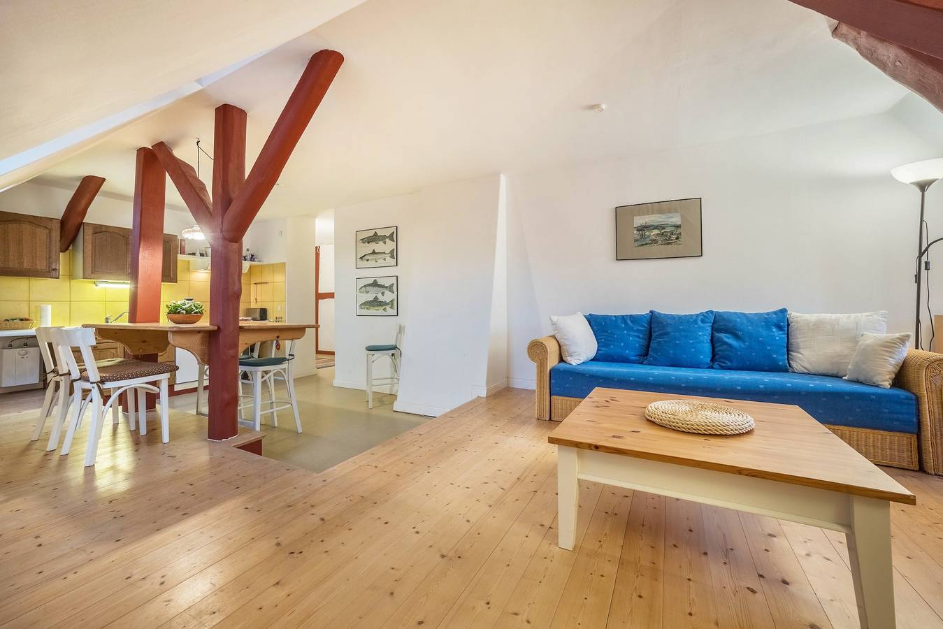 Ganze Wohnung, Ferienwohnung "Kemenate" - individuelle Wohnung unterm Dach in Trendelburg, Hessisches Bergland