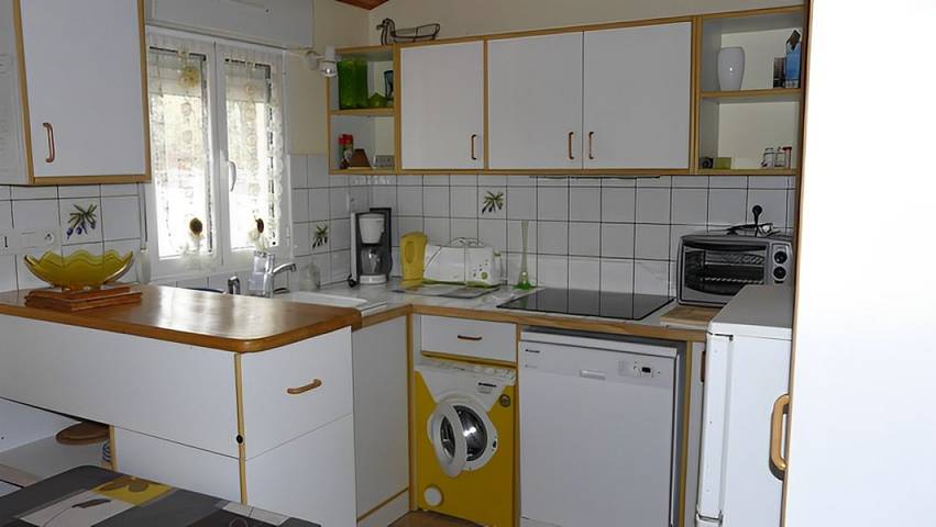 Gîte pour 4 personnes, avec piscine ainsi que terrasse et jardin dans le Tarn-et-Garonne - 3