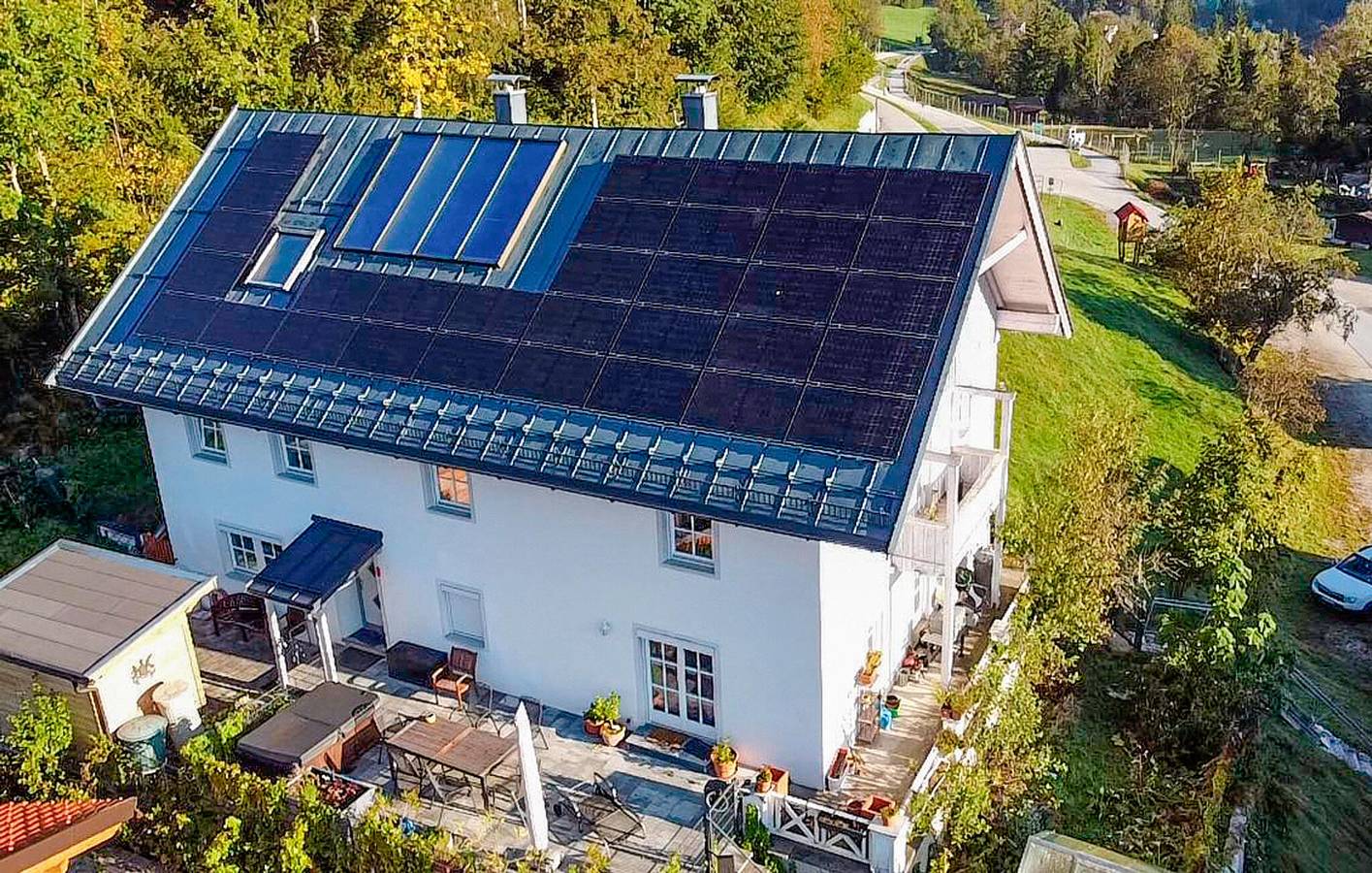 Ganze Ferienwohnung, Mountain View Retreat - Ski & City Access! in Niederndorferberg, Chiemgauer Alpen