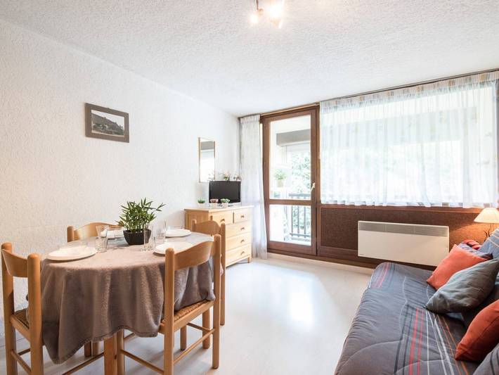 Gîte pour 4 personnes, avec Balcon dans Office De Tourisme De Saint Laurent Soulan - 4