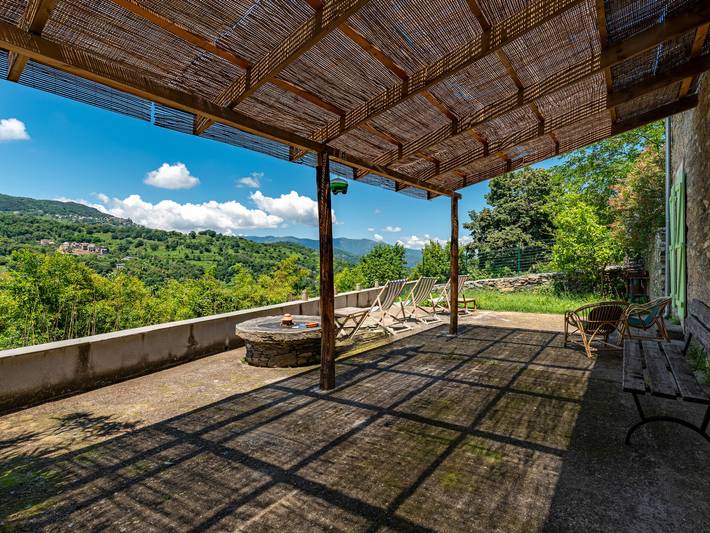 Maison de vacances pour 8 personnes, avec Terrasse ainsi que Jardin et Vue dans Haute-Corse