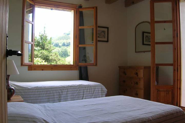 Belle maison au Pays Basque in Etxalar, Pyrénées espagnoles