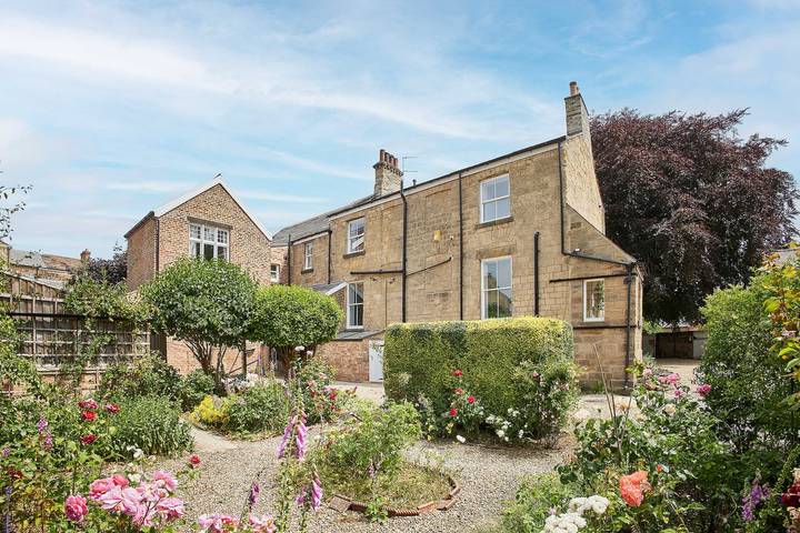 Holiday rental for 8 people, with Garden in Harrogate
