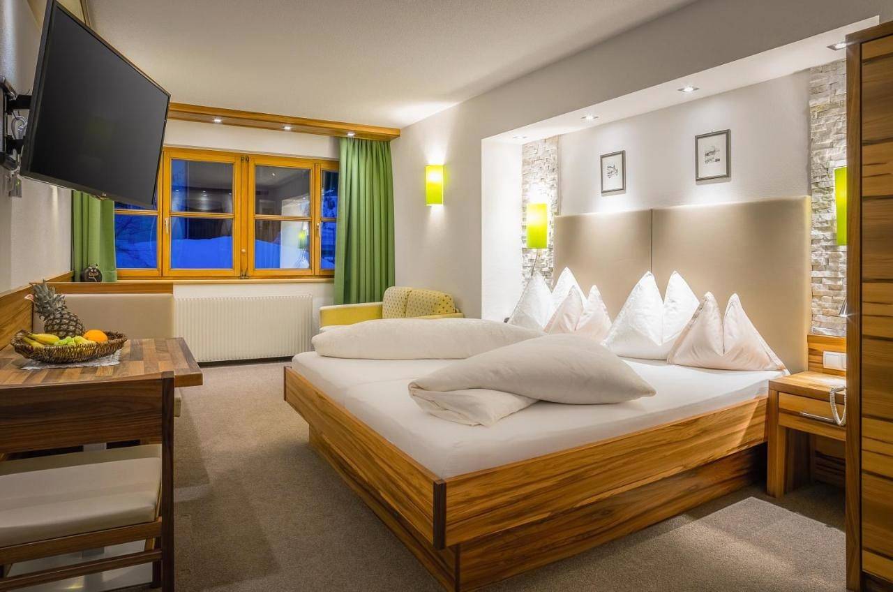 Two-Bedroom Apartment in Lechtaler Alpen, Lech am Arlberg