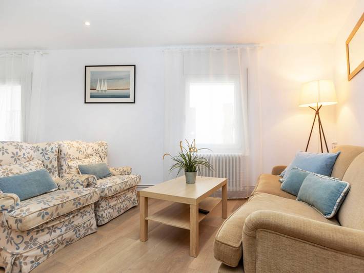 Apartment for 6 people in Tossa de Mar