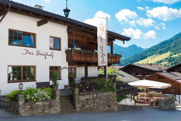 BnB, mit Balkon und Terrasse sowie Ausblick in Brixlegg