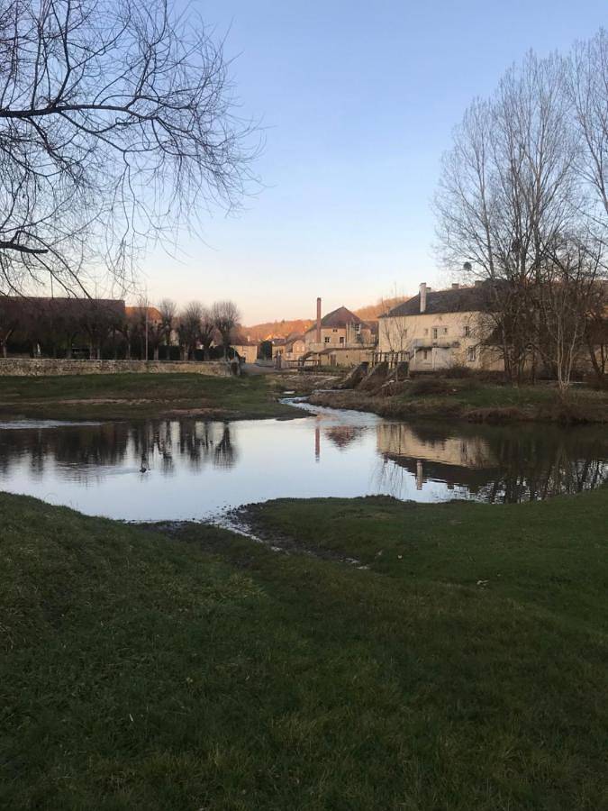 Location de vacances pour 3 personnes, animaux acceptés à L'Isle-sur-Serein - 4