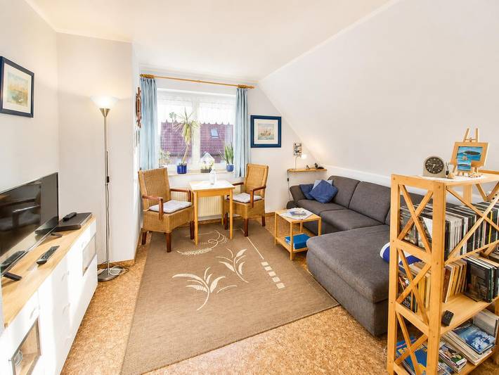 Ferienwohnung für 2 Personen, mit Terrasse und Garten in Neuharlingersiel - 2