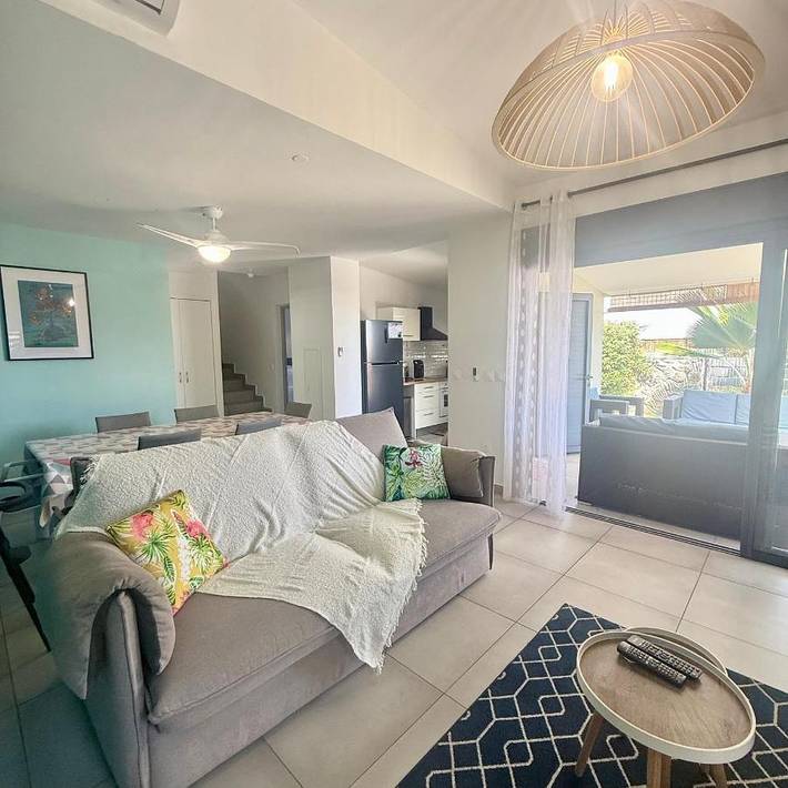 Location de vacances pour 6 personnes, avec piscine et terrasse dans Plage de Saint-Leu - 2