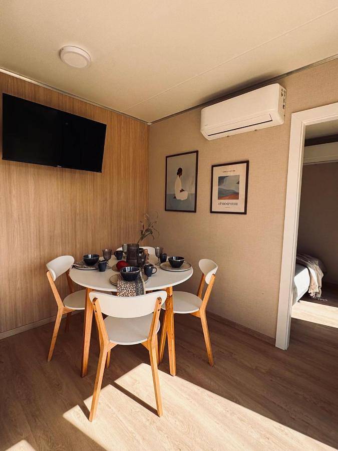Camping für 4 Personen, mit Terrasse und Garten sowie Ausblick in Halbinsel Hel - 3